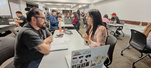 Esto es Marte, portfolio night, creatividad, creativos, ideas, portafolios, Guatemala, Soy502