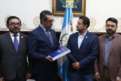 Presupuesto 2026, Guatemala, deuda pública, Congreso, 02