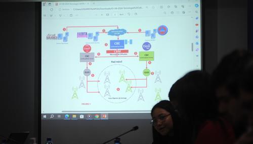 Desde 2024 se efectúan reuniones técnicas para establecer la ruta a seguir para implementar las alertas telefónicas. (Foto: PGN)