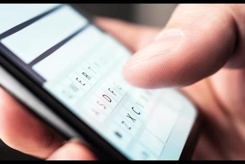 Según lo previsto por los diputados, las alertas telefónicas de niños y mujeres desaparecidos debían aplicarse desde el año pasado, pero las instituciones han encontrado dificultades. (Foto ilustrativa: Shutterstock)