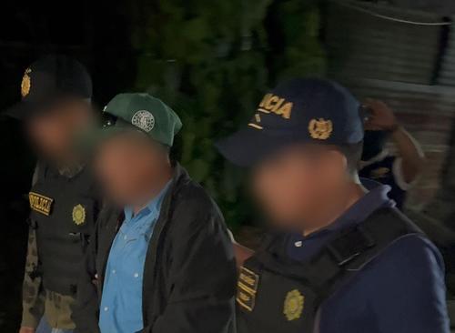 Manuel Valenzuela tiene dos órdenes de captura en su contra. (Foto: PNC)