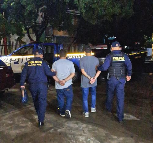 Los detenidos fueron trasladados al juzgado correspondiente. (Foto; PNC)