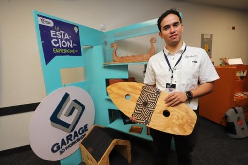 Los vecinos aprenden la forma segura de empezar su negocio. (Foto: Cortesía Municipalidad de Guatemala)