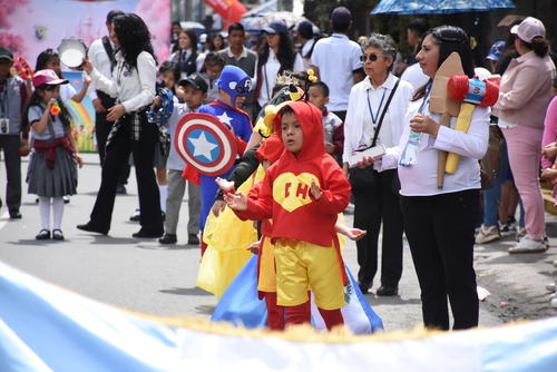 El desfile estuvo lleno de color y de felicidad. (Foto: Erick Colop/Colaborador)
