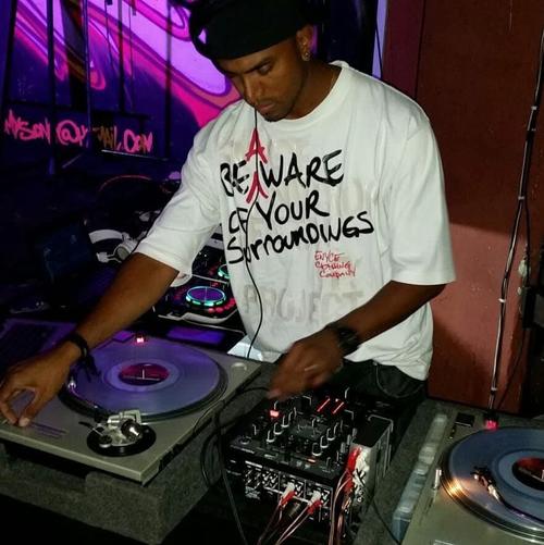 dj kenny con buena onda soy502 3