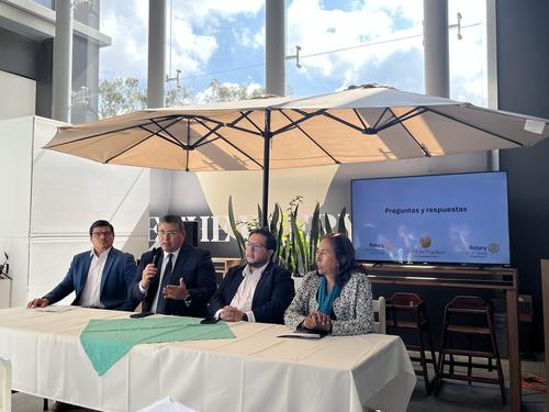 Durante el encuentro, se destacó la necesidad de ampliar el acceso a vacunación y pruebas de detección. (Foto: Sandra Sebastián/Colaboradora)