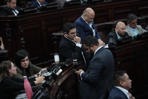 El oficialismo se encuentra en busca de consensos para la aprobación de la propuesta de subsidios. (Foto: Oscar Rivas/colaborador)