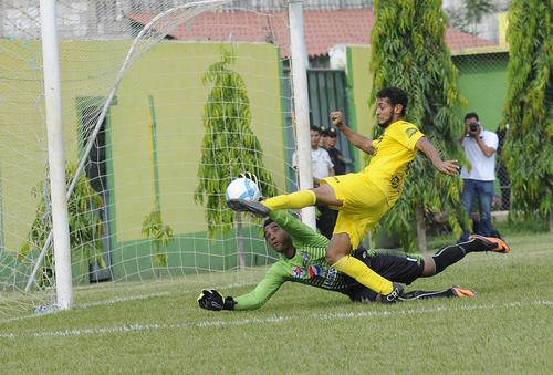 Guerra hizo goles de todos los ángulos con Guastatoya. (Foto: Archivo)