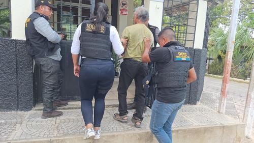 Los capturados deberán enfrentarse a la justicia. (Foto: PNC)