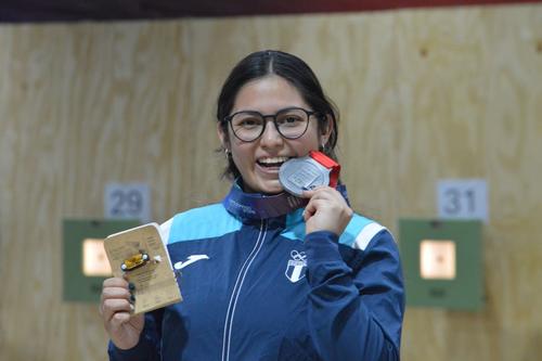 Jazmine Matta saboreó la plata en el podio de Santo Domingo. (Foto: Bernie Morales)