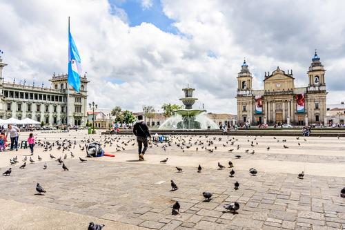 En 1831, la Plaza Central de la Ciudad de Guatemala tenía una fuente de piedra decorada con esculturas de caballos y lagartos, apodada "la pila de los caballos y los lagartos". (Foto: Shutterstock)