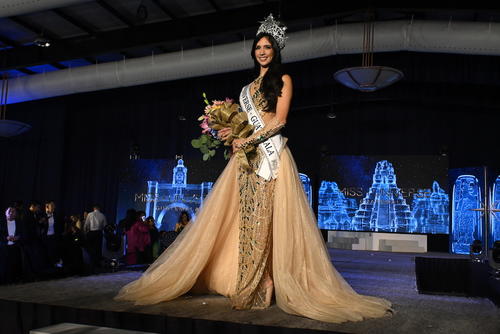 Adelina Castillo, Miss Universe Guatemala, lucio, trajes, noticias, Soy502 3