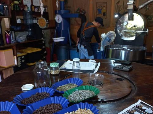 El valor de la paciencia en el procesamiento del grano, un pilar fundamental en la filosofía de Coffee Deluxe. (Foto: Coffee Deluxe)