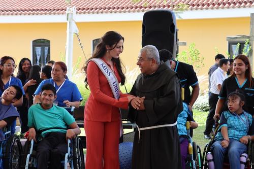 Miss Universe, Obras Sociales Santo Hermano Pedro, Antigua, Guatemala, noticias, Soy502 4