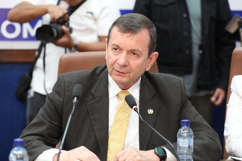 Herbert Rubio, titular de la SIT, prevé que se traslade el expediente del reglamento a la Secretaría General de la Presidencia en los próximos días. (Foto: Organismo Legislativo)