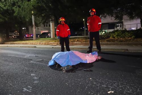 La motorista fallecida aún no ha sido identificada. (Foto: CBM)