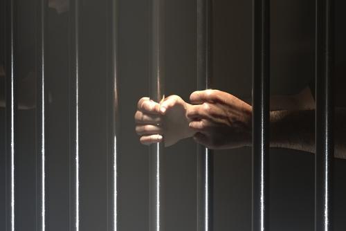 La sustitución de la multa aplicará únicamente cuando un juez de Ejecución Penal confirme que el condenado carece de capacidad económica. (Foto ilustrativa: Shutterstock)