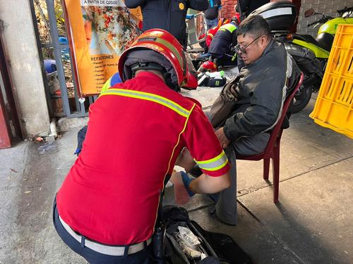 Dos hombres resultaron heridos tras sufrir un ataque armado. (Foto: CBM)