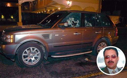 Así quedó el vehículo en donde se conducía Obdulio Solórzano tras sufrir un ataque en julio de 2010, en el cual perdió la vida. (Foto: InSight Crime)