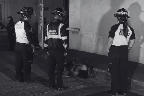 (Foto vía: Bomberos Voluntarios)