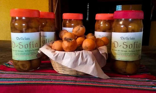 La marca también incursiona en las conservas de níspero. (Foto: Carlos Vicente/Colaborador)