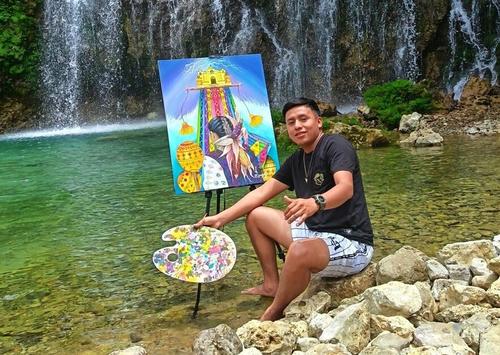 El artista inició su camino sin recursos, pero con la determinación de convertir la pintura en su profesión. (Foto: Cortesía Byron Pop Caal)