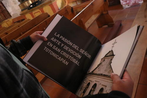 El libro reúne diversos aspectos históricos, religiosos y culturales que forman parte de la identidad del municipio. (Foto: Oswaldo Cop/Colaborador)