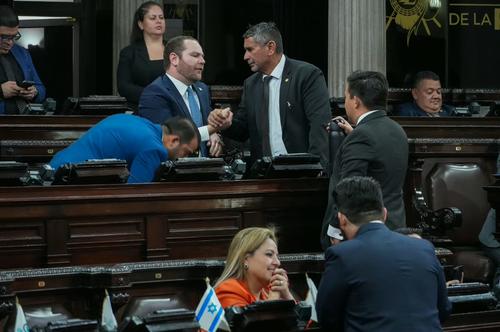 Sugieren a los diputados llevar propuestas al pleno únicamente con consensos construidos previamente. (Foto: Wilder López/Soy502)