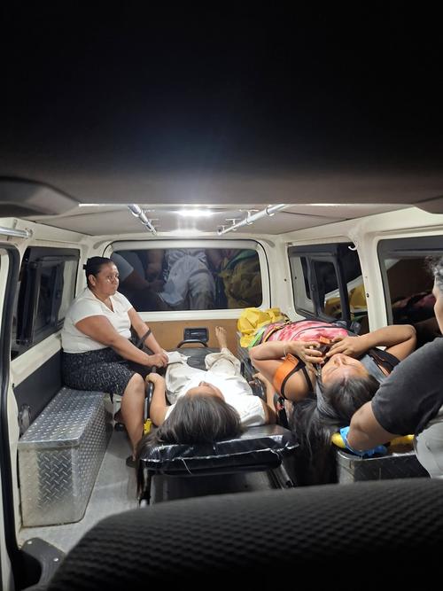 Los heridos fueron trasladados a centros asistenciales. (Foto: redes sociales)