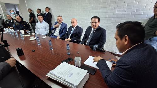 La falta de resultados concretos tras fuga de reos en Fraijanes II mantiene dudas sobre responsabilidades internas. (Foto: Wilder López/Soy502)