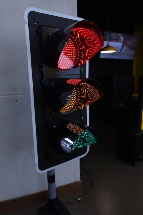 Los semáforos inteligentes serán implementados de forma gradual (por manzanas) con el fin de evaluar resultados en cada zona donde sean colocados. (Foto: Archivo/Soy502)