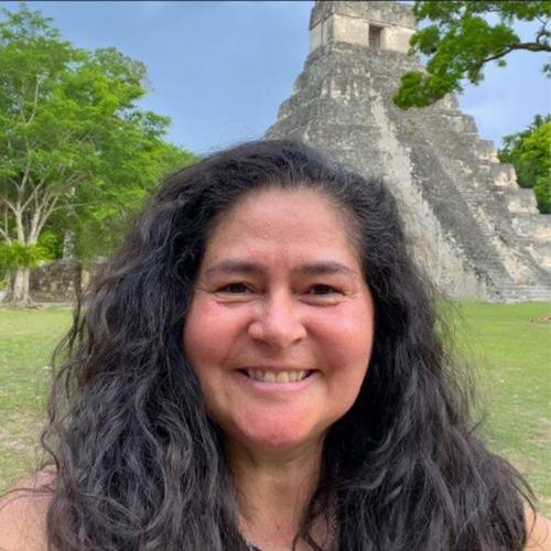 Blanca Jeanette Morales Masella, de 55 años, hizo historia en la natación. (Foto: FC Blanca Morales)