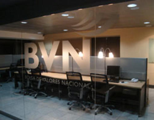 La Bolsa de Valores Nacional mantiene la tendencia de ofrecer al público diversas opciones de inversión, dieron a conocer sus representantes. (Foto: BVN/Soy502)