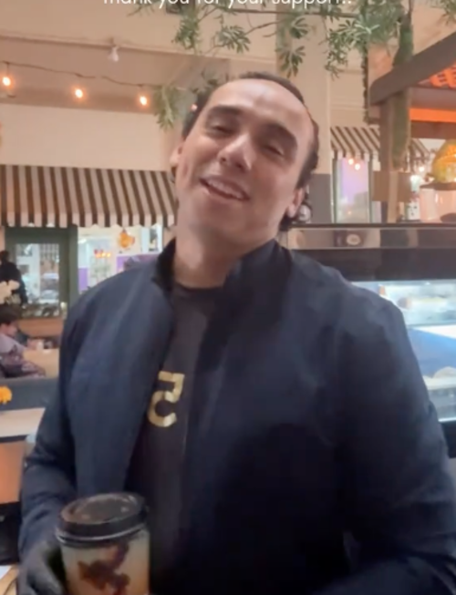 502 rob schneider comediante toma cafe guatemalteco 3