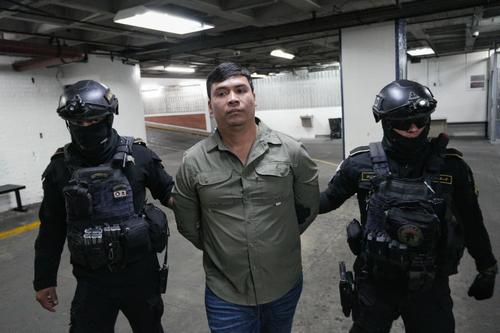 El capturado fue identificado como Erick Neftalí Medina García, de nacionalidad mexicana. (Foto: Wilder López/Soy502)