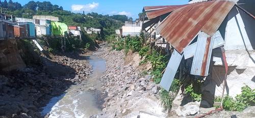 Nuevos derrumbes afectan viviendas en el sector 4 de Villa Hermosa 1. (Foto: Edwards Morales/Colaborador)