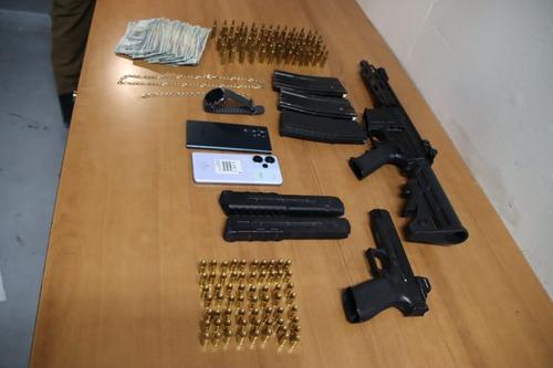 Los objetos incautados servirán para alimentar las investigaciones correspondientes (Foto: PNC)