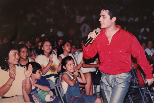 El parque central fue el primer escenario que recibió a los artistas. (Foto: Archivo)