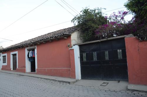Esta es la casa en la que vivió de niño José Azzari. (Foto: Maynor Mérida/Colaborador)
