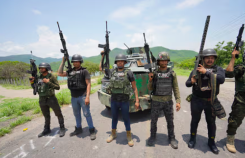 Integrantes del CJNG. (Foto: redes sociales)