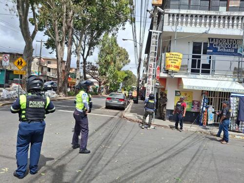 En las colonias Bethania, Sakerti y Amparo, de la zona 7, se retiraron las cámaras clandestinas. (Foto: PNC)