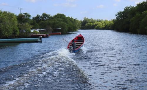 Las aguas del canal desembocan en el océano pacífico. (Foto: shutterstock)