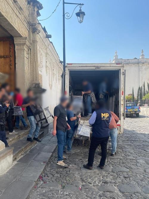 Allanamiento al Museo de Arte Colonial. (Foto: MP)