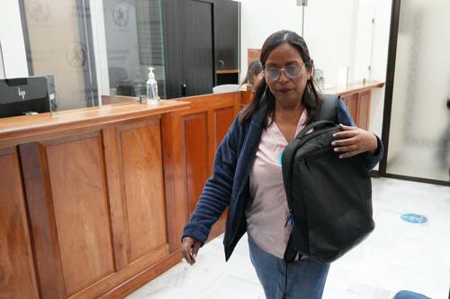 Consuelo Porras envió a una emisaria, otra vez, para entregar su papelería como aspirante a la CC por medio de la Corte Suprema de Justicia. (Foto: Wilder López / Soy502)