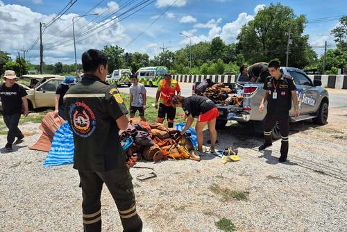 Varios monjes perdieron la vida tras el accidente en Tailandia. (Vía: AFP)