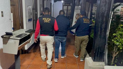 El hombre habría abusado de la menor en 2025, según el reporte de las autoridades. (Foto: PNC)