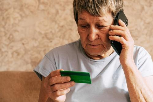 El proyecto exige a los bancos reforzar el monitoreo de operaciones inusuales y a los usuarios proteger estrictamente sus credenciales. (Foto ilustrativa: Shutterstock)