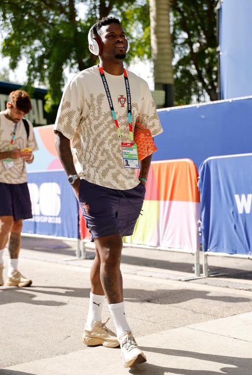 Semedo lleva 4 pérdidas de balón provocadas, 12 presiones defensivas y 2 presiones defensivas directas. (Foto: AFP)