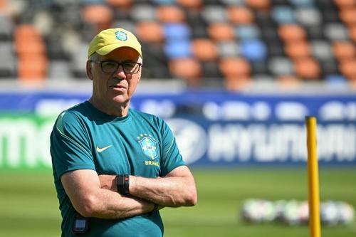 El técnico italiano destacó que su equipo ha mejorado mucho desde el primer partido de United 2026 ante Marruecos, que terminó en empate. (Foto: AFP)