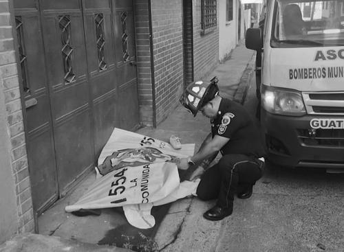 El cuerpo de la víctima no presentaba señales de violencia. (Foto: Bomberos Municipales)